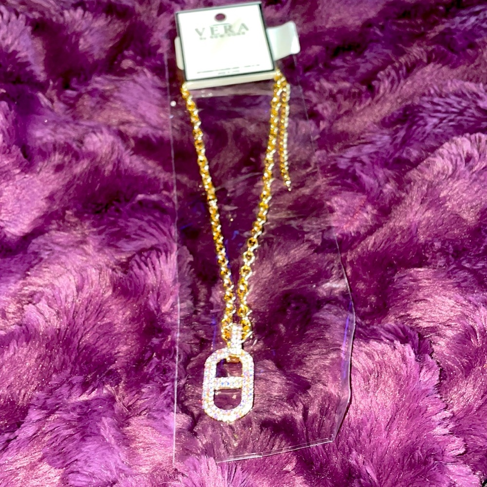 ✨✨Gorgeous Boutique Quality Bottle Cap RHINSTONE NECKLACE!! Make a statement ❤️